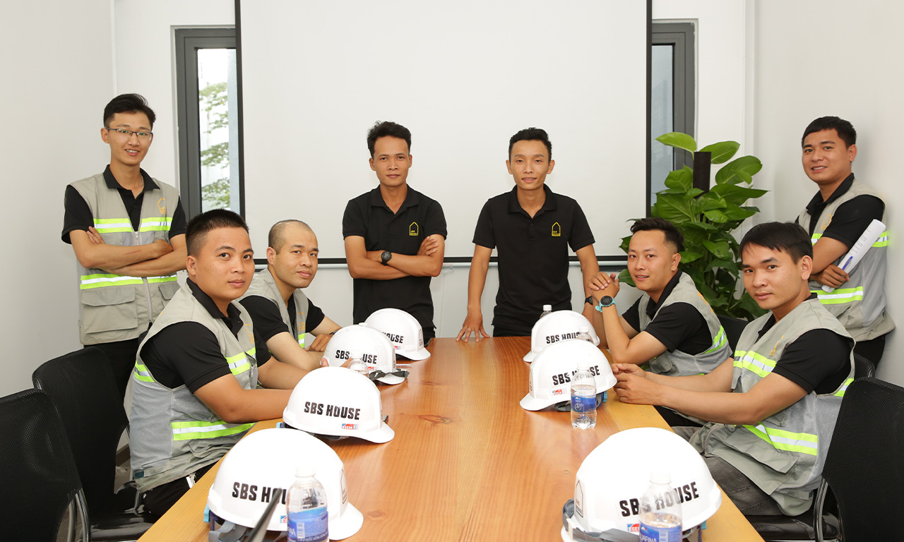 Đội ngũ giám sát thi công SBS HOUSE