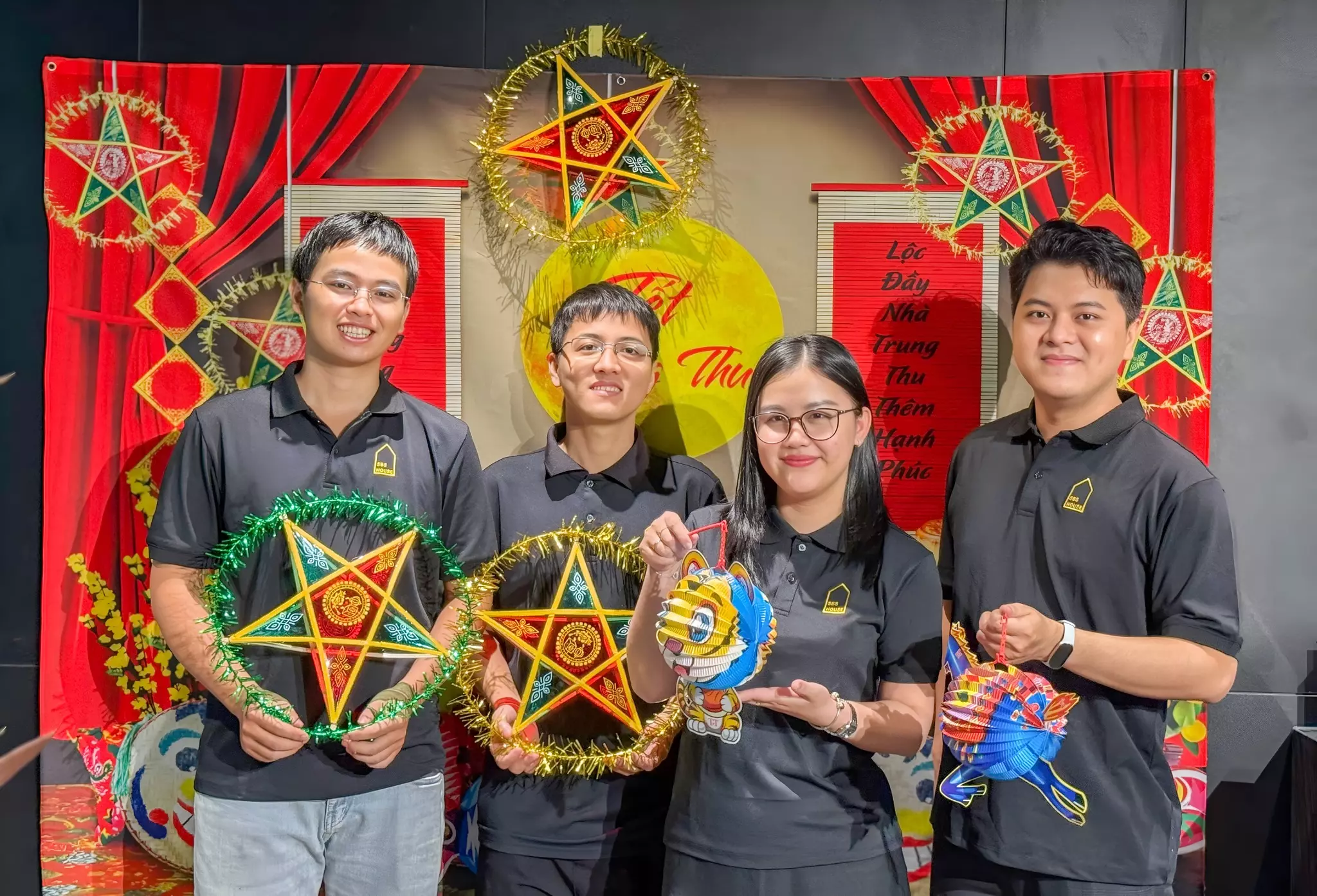 Các kiến trúc sư của SBS hân hoan trong mùa Trăng rằm