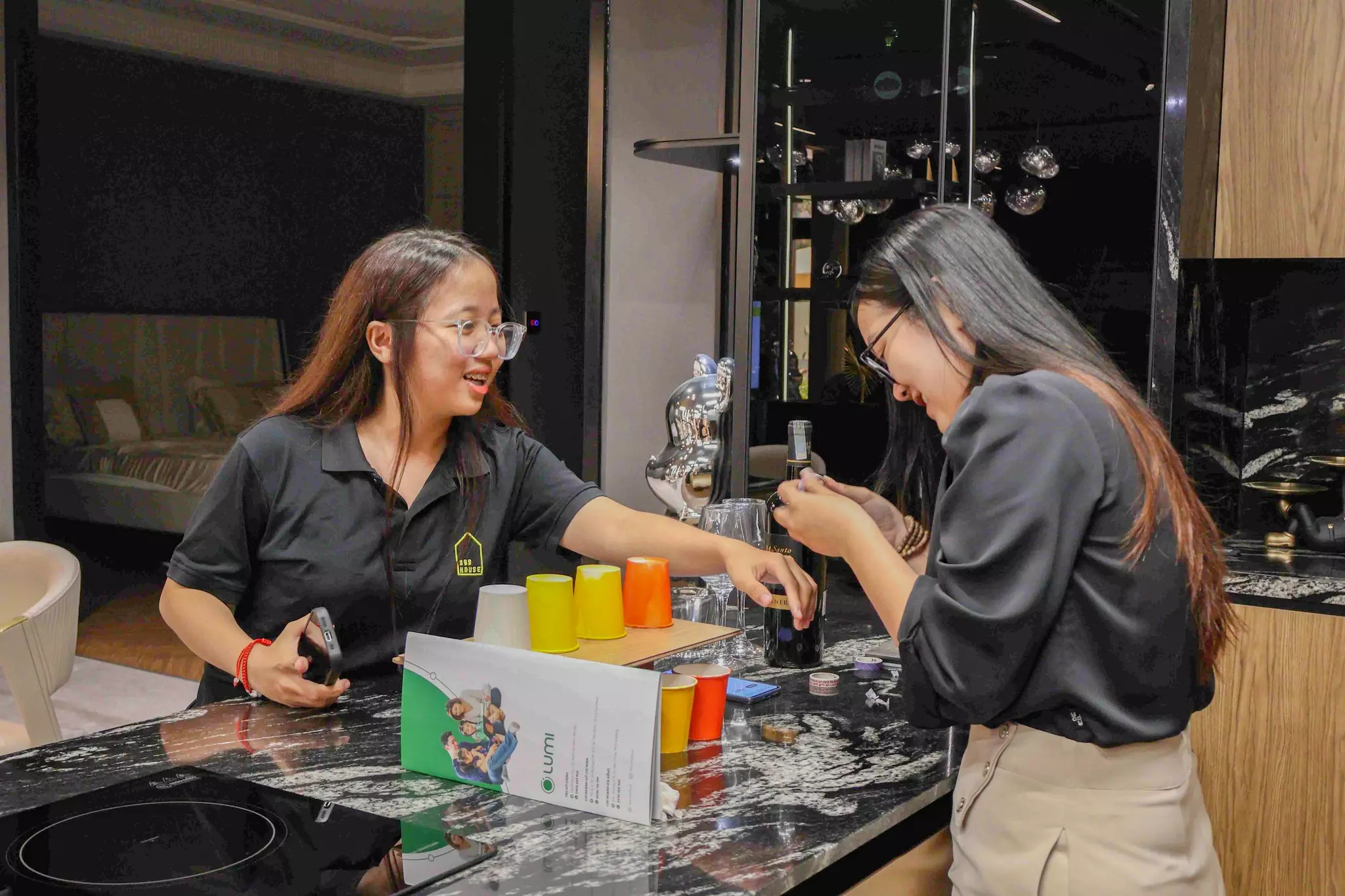 SBS-ers hết mình trong từng trò chơi