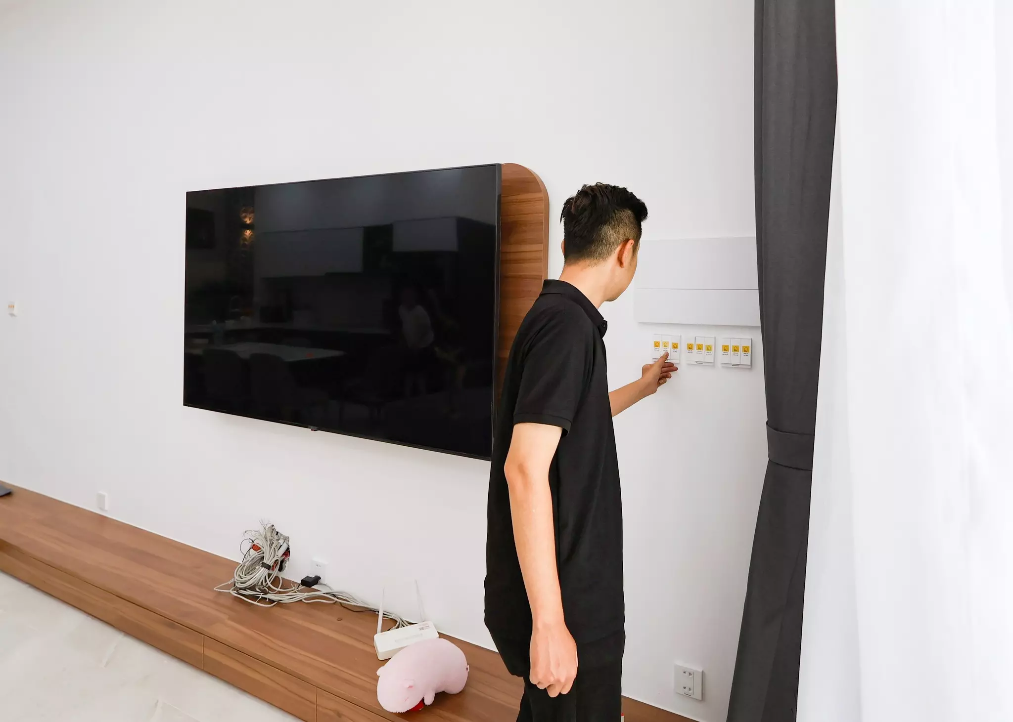 Đặt chân đến công trình, giúp đội ngũ có thêm những trải nghiệm thực tiễn trong quá trình hoàn thiện sản phẩm.
