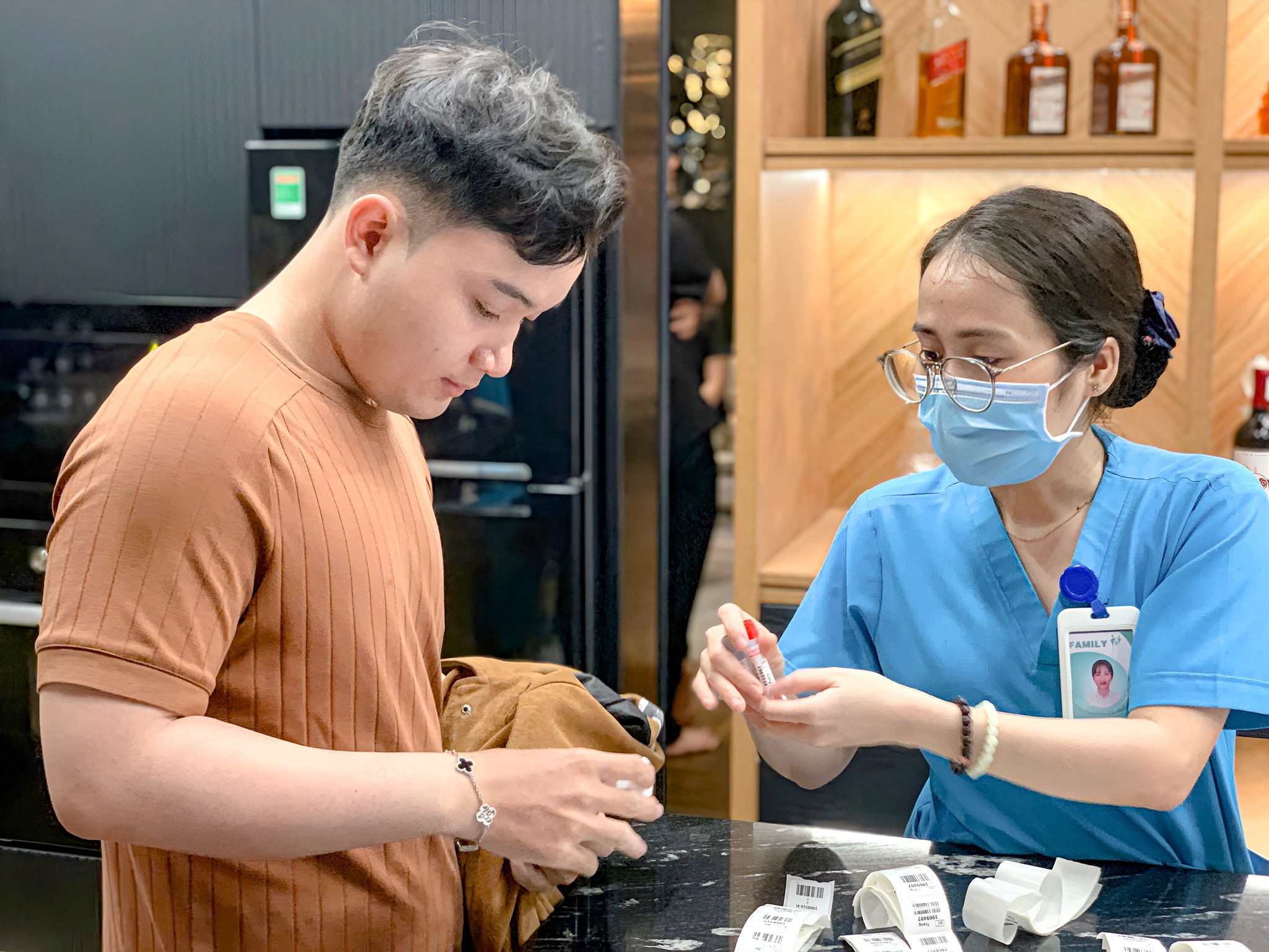 khám sức khỏe định kỳ hàng năm cho đội ngũ SBS